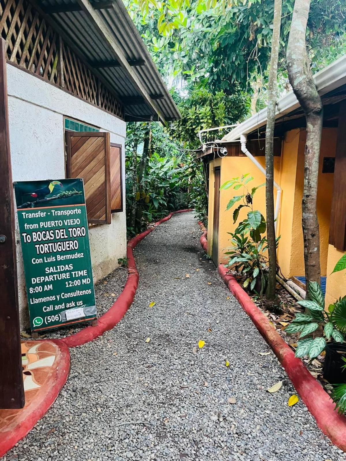Вилла La Casa De Rolando Puerto Viejo de Talamanca Экстерьер фото