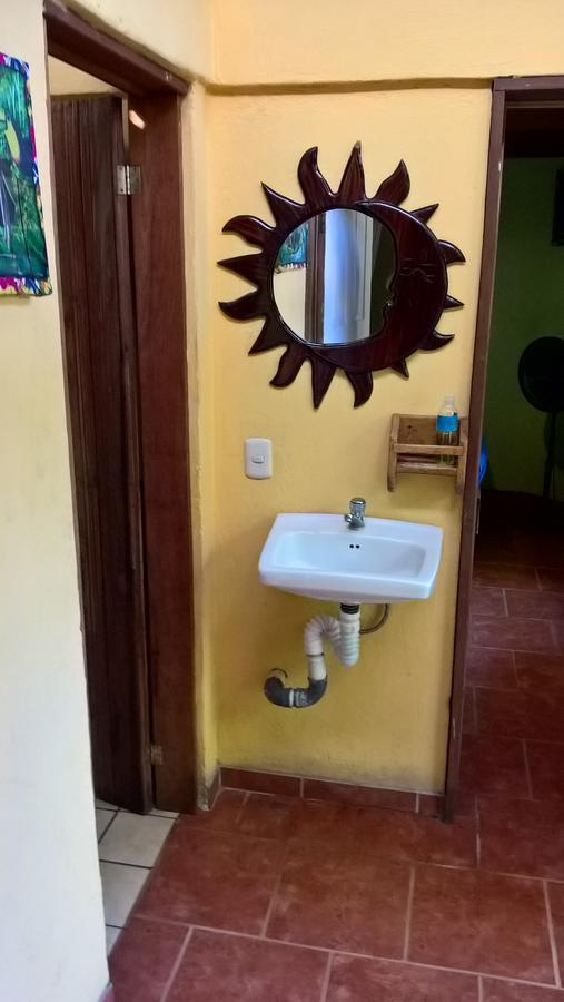 Вилла La Casa De Rolando Puerto Viejo de Talamanca Экстерьер фото